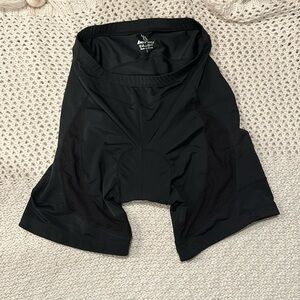 BEROY MENS BICYCLE SHORT SIZE L